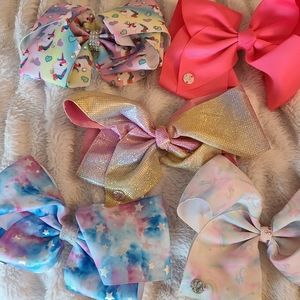 JoJo Bows